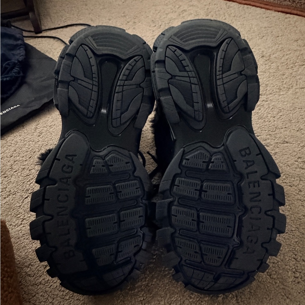 Balenciaga Dark Fur Boots - Picture 5 of 5